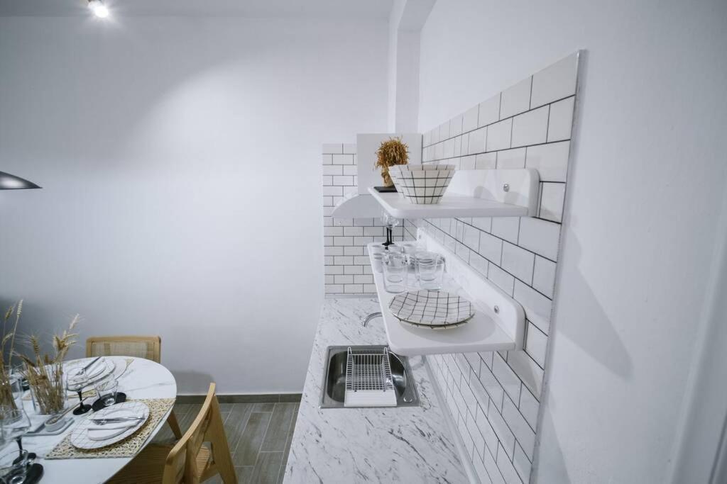 Luxury Central Studio クサンチ エクステリア 写真